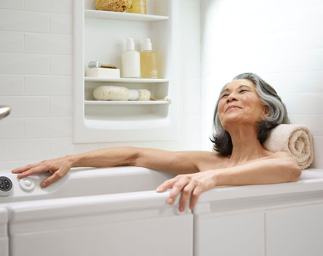 Lady in Tub